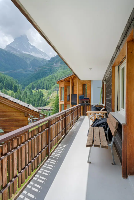 South-facing balcony with Matterhorn views